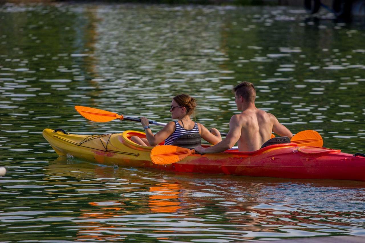 Mobilny Dom V Kempe Marina Liptov Bešeňová Extérieur photo